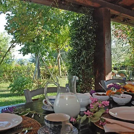Sleeps 12 Pool Air Con Wifi Willa